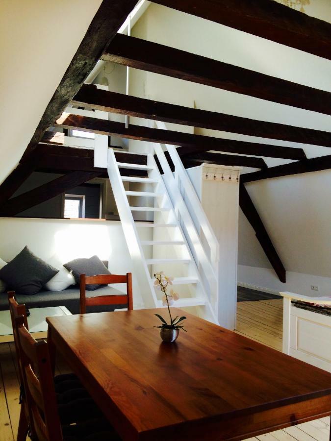 Haus Am Ufer Mit Rheinpanoramablick Apartment Koblenz  Exterior foto